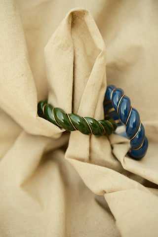 Bracelet jonc résine et fil d’or