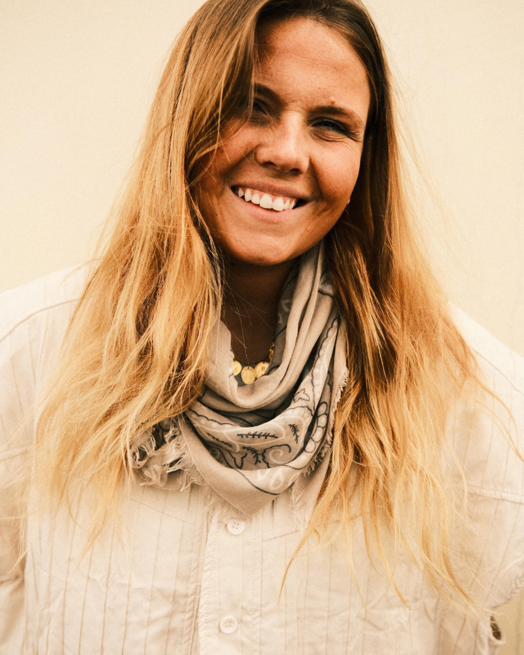 Grands foulards en Soie : L'Élégance au Quotidien