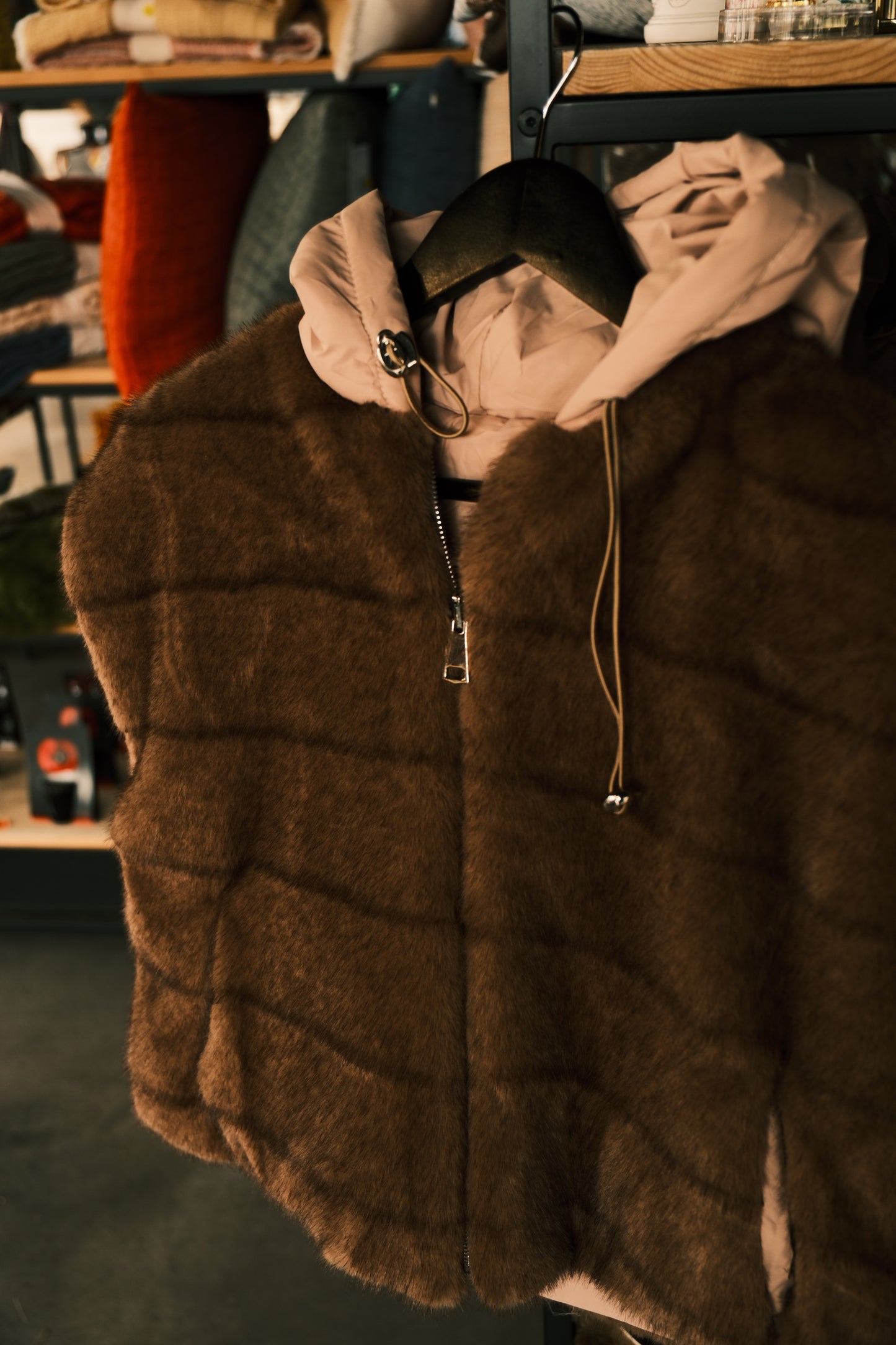 Veste fourrure sans manches