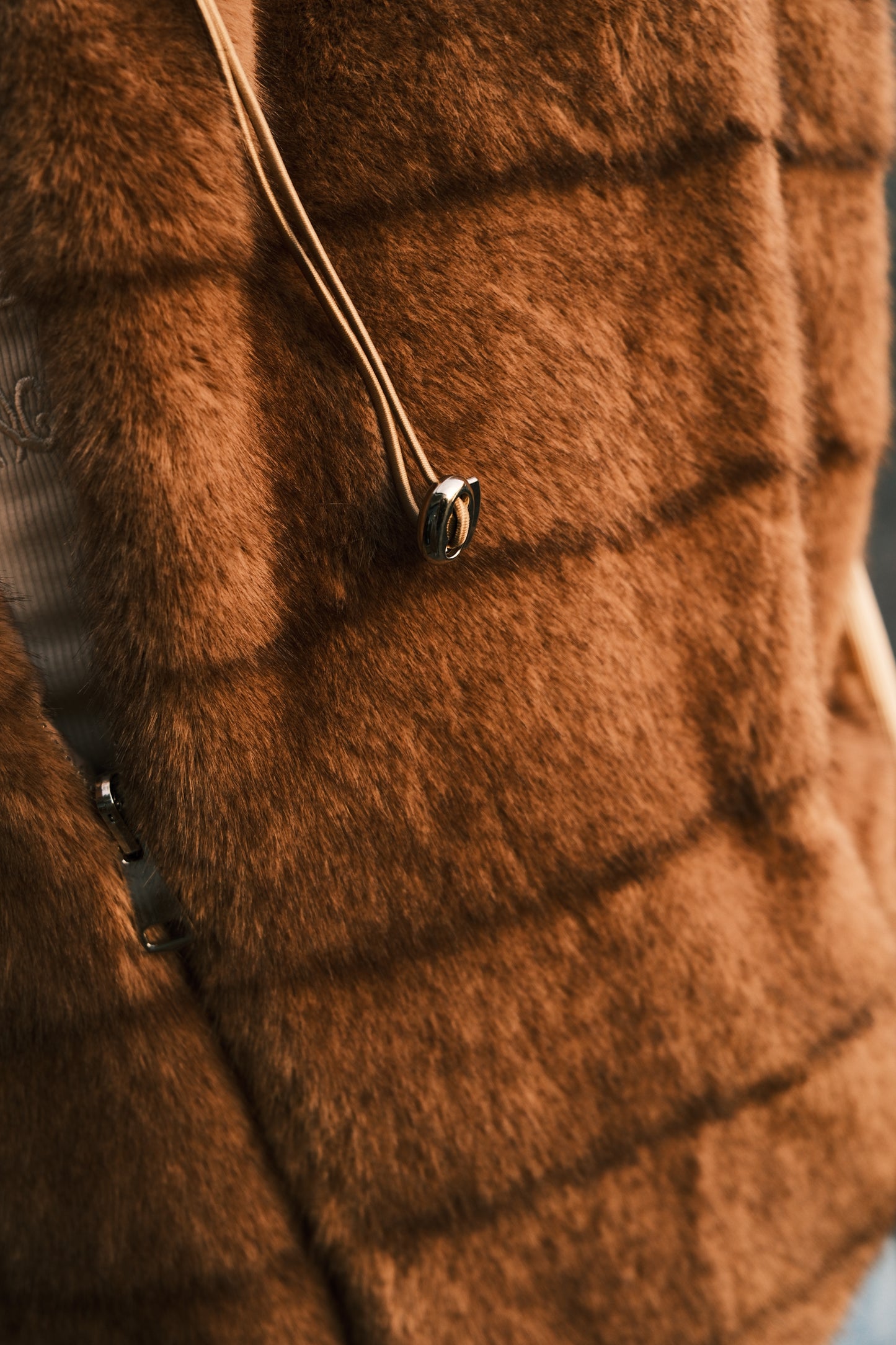 Veste fourrure sans manches