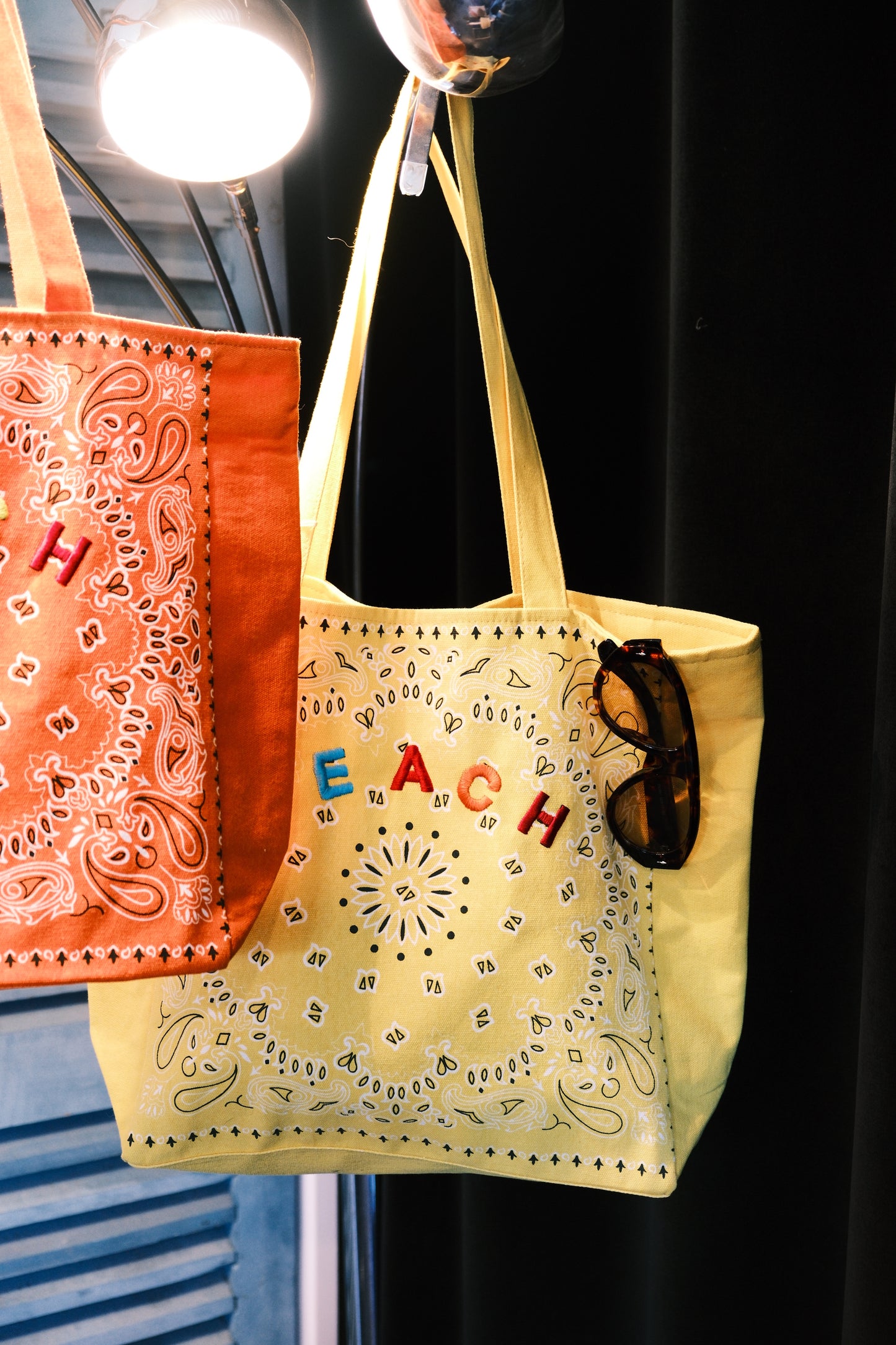 Tote bag beach