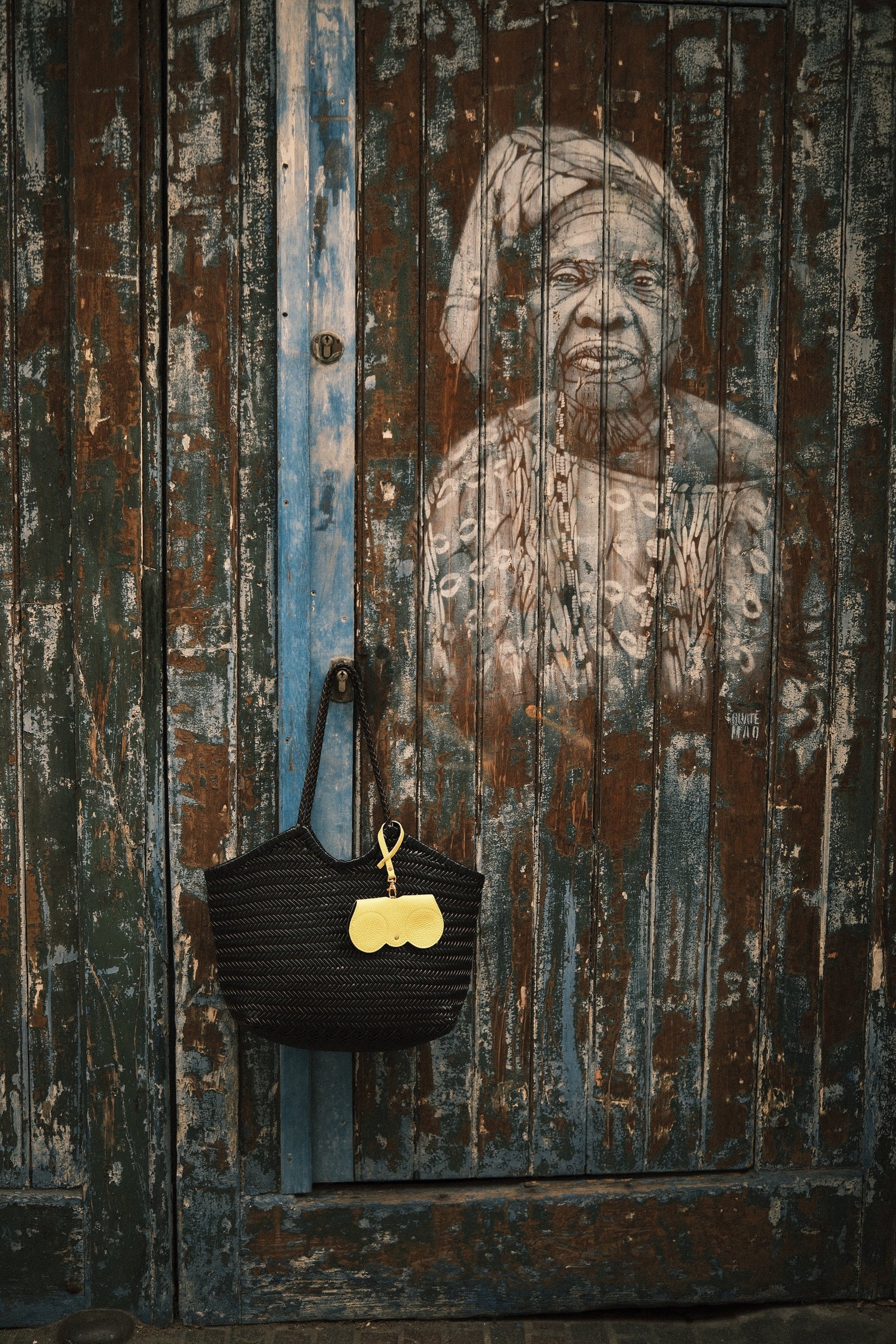 Étui à lunettes en cuir